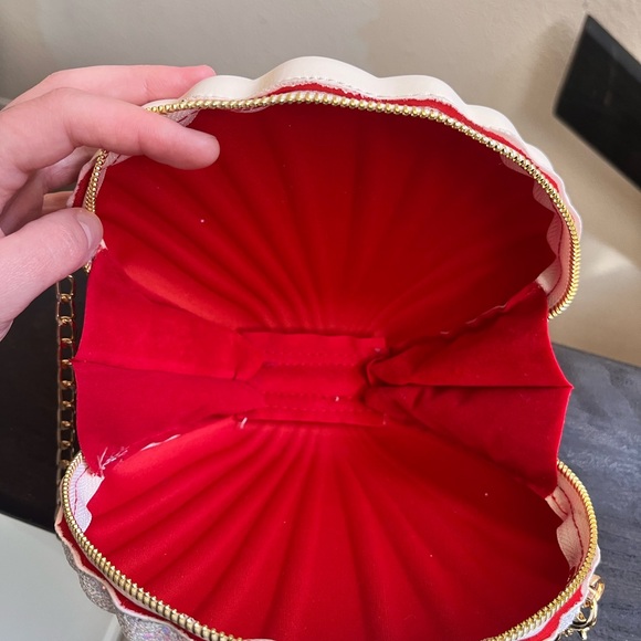 Seashell purse - Picture 4 of 5